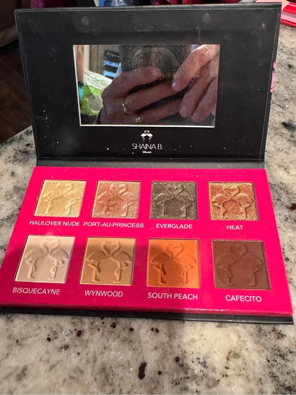 Shaina B Warm Peach & Bronze Eyeshadow Palette - Peach, Bronze, Gold, Brown